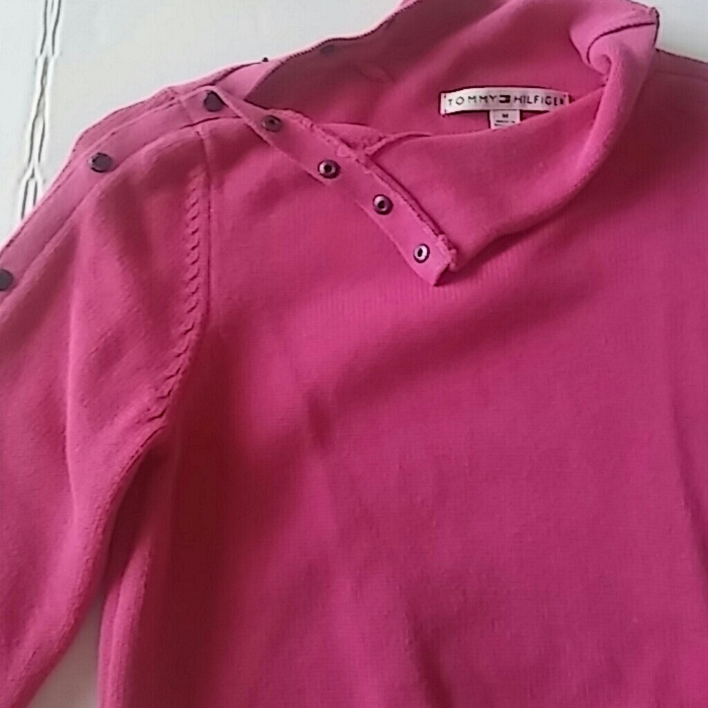 Tommy Hilfiger sweater